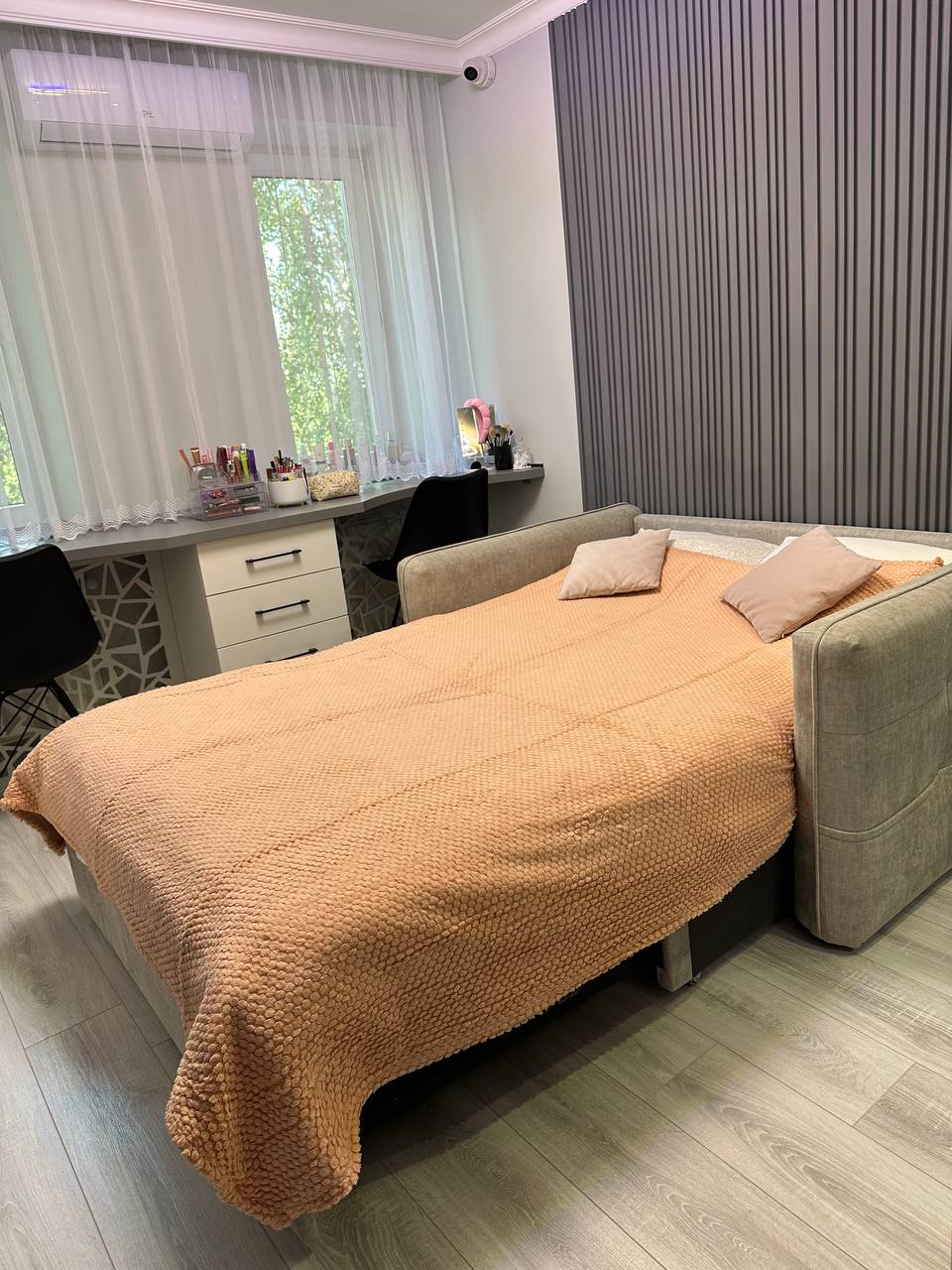 Помаранчевий